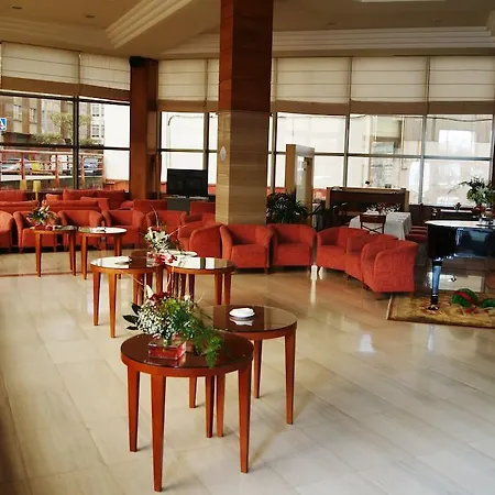 Gran De Hotel