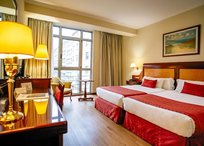 德费罗尔大酒店